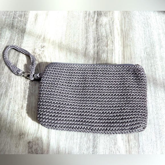 The Sak - Asher Crossbody w/ matching wristlet - Picture 6 of 8